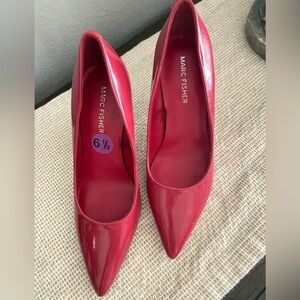 Marc Fisher stiletto shoes